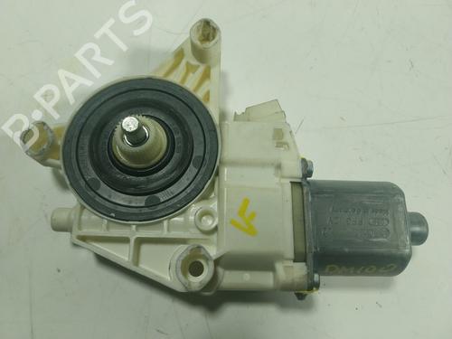 Used Right front window motor Right front window motor MERCEDES-BENZ E-CLASS (W212) E 220 CDI / BlueTEC (212.001, 212.002) (170 hp) 17910333 17910333
