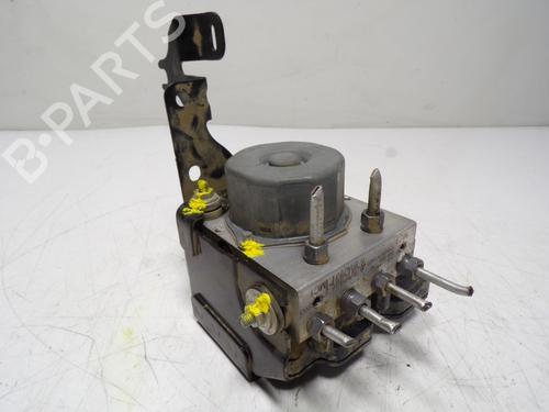 Used ABS pump ABS pump RENAULT CAPTUR I (J5_, H5_) 1.5 dCi 90 (J5N4, J5M5, J5MW, J5M6, J5AL, J5AJ) (90 hp) 10906246 10906246