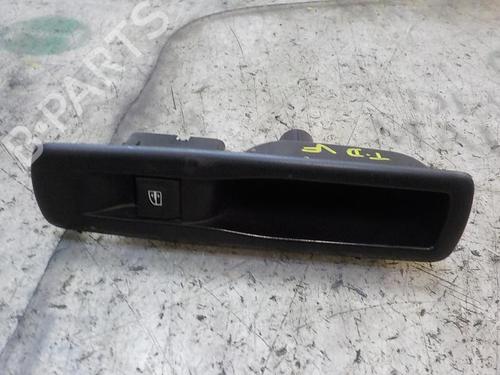 Used Right rear window switch Right rear window switch RENAULT MEGANE III Hatchback (BZ0/1_, B3_) [2008-2026] 3998074 3998074