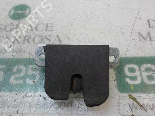 Used Tailgate lock SEAT IBIZA III (6L1) 1.9 SDI (64 hp) 3869911