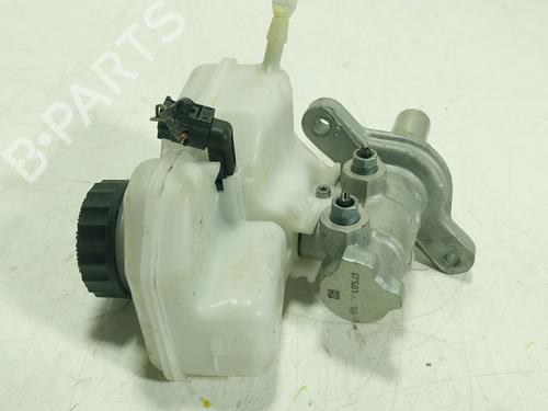 Brake master cylinder BMW 2 Gran Coupe (F44) 216 d | BP30695179M77 - Image 2
