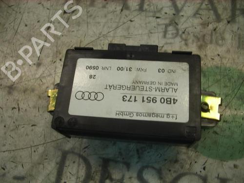 Electronic module AUDI A4 B5 (8D2) 2.5 TDI | BP3765160M83 - Image 3