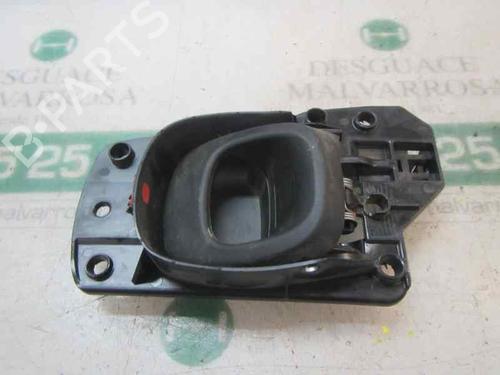 Used Front left interior door handle FIAT PANDA (312_, 319_) 1.2 (312PXA1A) (69 hp) 3877340