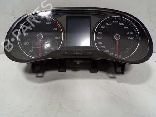 Used Instrument cluster SEAT IBIZA IV (6J5, 6P1) [2008-2017]  8643343