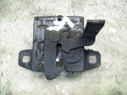 hjelmlås hjelmlås FORD FIESTA III (GFJ) 1.4 (71 hp) 8772629 8772629