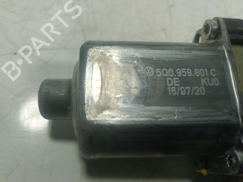 Right front window motor AUDI A3 Sportback (8YA, 8YF) 30 TDI | BP17472553E20 