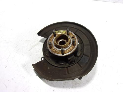 Used Right rear steering knuckle Right rear steering knuckle LAND ROVER DISCOVERY IV (L319) 3.0 TD 4x4 (245 hp) 10004097 10004097