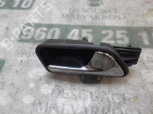 Used Front right interior door handle Front right interior door handle VW TOURAN (1T1, 1T2) 2.0 TDI 16V (140 hp) 3863302 3863302