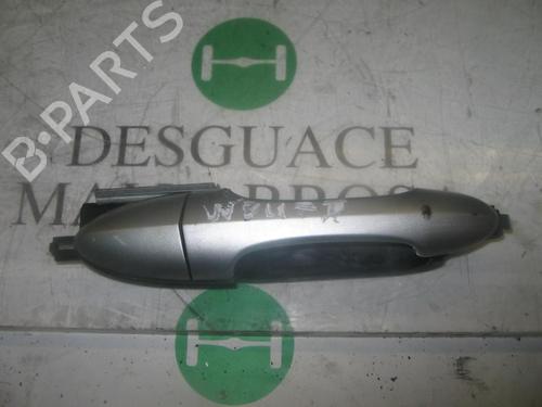 Used Front right exterior door handle Front right exterior door handle 3753841 3753841