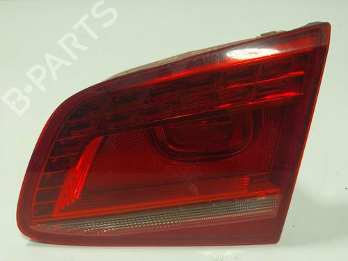 right-tailgate-light-vw-passat-b7-362-2010-2011-2012-2013-2014-2015-2016-28373348 main image