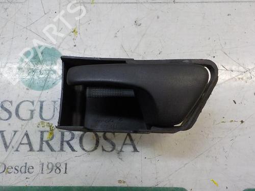 Used Front left interior door handle Front left interior door handle VW GOLF III (1H1) 2.0 GTI 16V (150 hp) 3865663 3865663