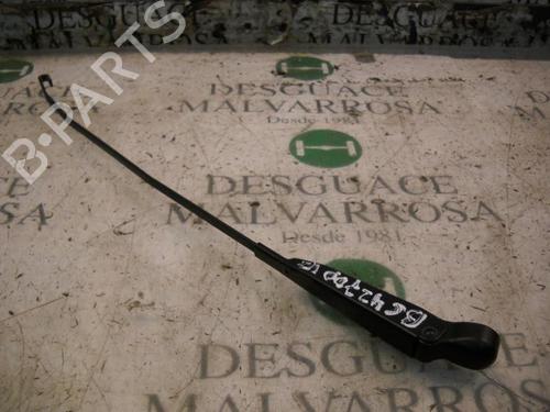 Used Front windshield wiper arm Front windshield wiper arm RENAULT CLIO II (BB_, CB_) [1998-2016] 3758900 3758900