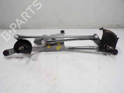 Used Front wiper motor Front wiper motor TOYOTA YARIS CROSS (MXP_) 1.5 Hybrid (MXPJ10) (116 hp) 15121643 15121643
