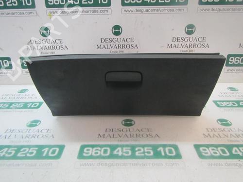Used Glove box Glove box PEUGEOT 308 I (4A_, 4C_) 1.6 16V (120 hp) 3879936 3879936