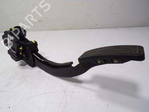 Used Pedal Pedal 13299444 13299444