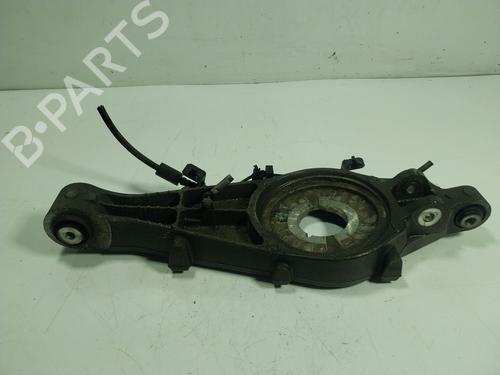 Used Right rear suspension arm Right rear suspension arm 17441679 17441679