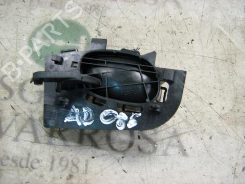 Poignée intérieure avant droite PEUGEOT 206 Hatchback (2A/C) 1.4 HDi | BP3785497I14 