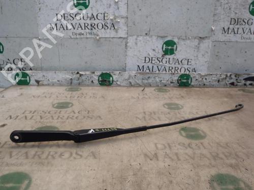 front-wipers-mechanism-renault-trafic-ii-van-fl-19-dci-100-fl0c-2001-3806134 main image