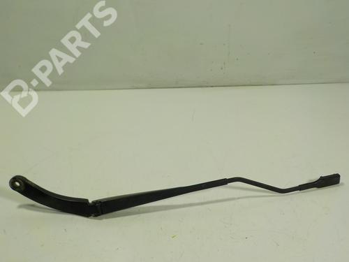 front-wipers-mechanism-renault-captur-i-j5_-h5_-15-dci-90-j5n4-j5m5-j5mw-j5m6-j5al-j5aj-288812161r-2013-11190959 main image