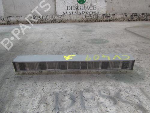 Used Rear center light Rear center light TOYOTA VERSO (_R2_) 2.0 D-4D (AUR20_, AUR20R) (126 hp) 10968742 10968742