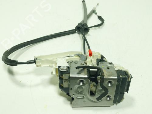 rear-left-lock-fiat-500x-334_-2014-27921280 main image