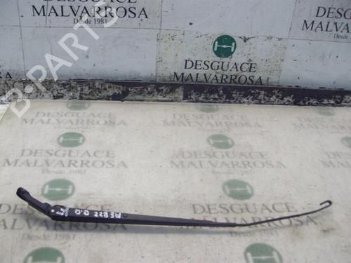 Used Front windshield wiper arm TATA INDICA [1998-2025]  3760607