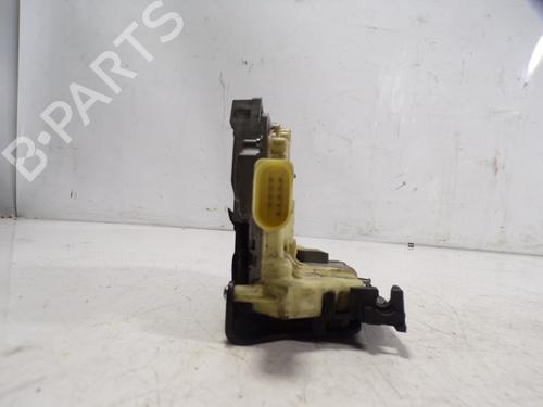 Front left lock VW PASSAT B6 (3C2) 2.0 TDI 16V | BP7570910C98 