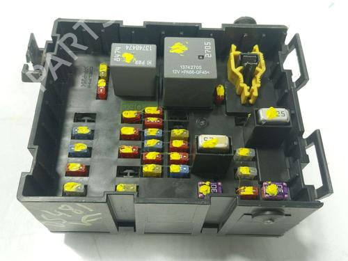 Used Fuse box Fuse box FIAT FREEMONT (345_) 2.0 JTD (140 hp) 39910461 39910461