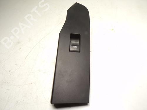 Right front window switch TOYOTA AURIS Estate (_E18_) 1.8 Hybrid (ZWE186_, ZWE186R, ZWE186H) | BP12204523I26 