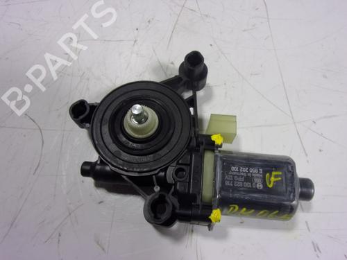 Used Right front window motor Right front window motor SKODA KODIAQ I (NS6, NS7, NV7) [2016-2026] 10539605 10539605