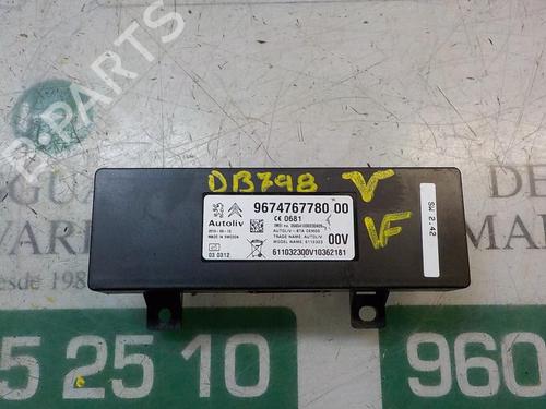 Used Electronic module PEUGEOT 508 I (8D_) 2.0 HDi (163 hp) 3870975
