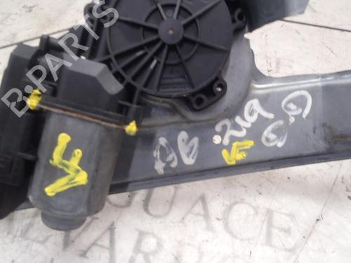 Front right window mechanism RENAULT SCÉNIC II (JM0/1_) 1.9 dCi (JM0G, JM12, JM1G, JM2C) | BP3831596C23 