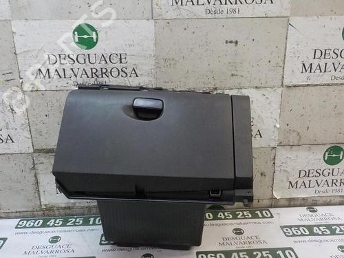Used Glove box Glove box 3999932 3999932