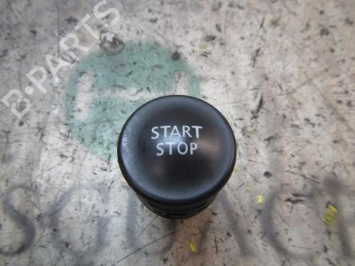 Used Electronic module Electronic module RENAULT MEGANE III Hatchback (BZ0/1_, B3_) 1.5 dCi (106 hp) 3834538 3834538