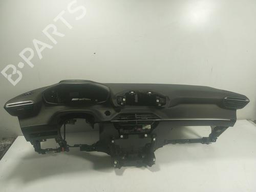 Used Dashboard PEUGEOT 208 II (UB_, UP_, UW_, UJ_) e-208 (136 hp) 19266299