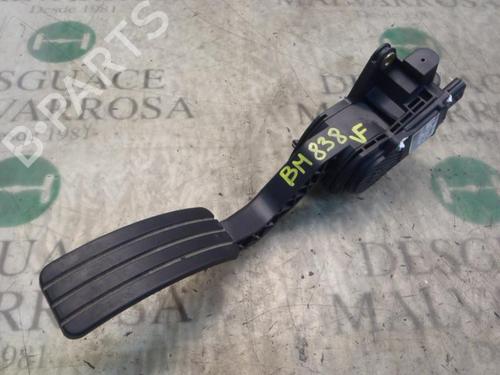 Used Pedal Pedal RENAULT LAGUNA III (BT0/1) 2.0 dCi (BT01, BT08, BT09, BT0E, BT0K, BT12, BT1C, BT1D,... (150 hp) 3801992 3801992