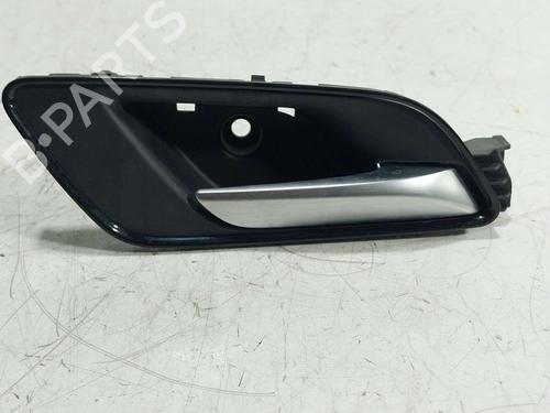 Used Front right interior door handle Front right interior door handle 39231057 39231057