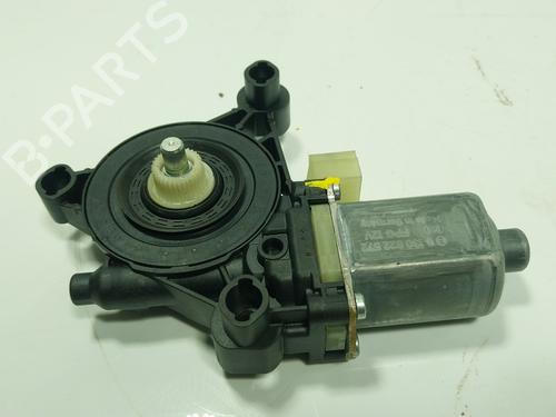 Right front window motor VW CADDY V Box Body/MPV (SBA, SBH) 2.0 TDi | BP28067182E20 - Image 2