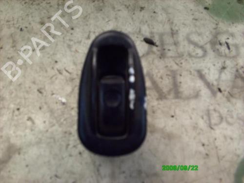 Used Left rear window switch HYUNDAI SANTAMO [1998-2002]  4019601