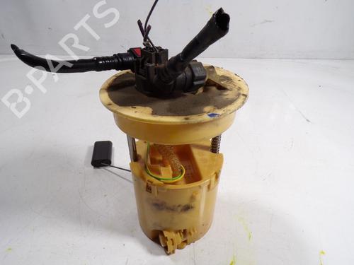 Drivstoffpumpe FORD FIESTA VI (CB1, CCN) 1.4 TDCi (70 hp) 7662326