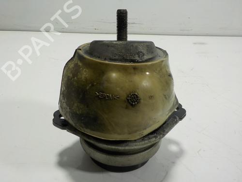 Used Engine mount Engine mount VW TOUAREG (7LA, 7L6, 7L7) 2.5 R5 TDI (174 hp) 13248783 13248783