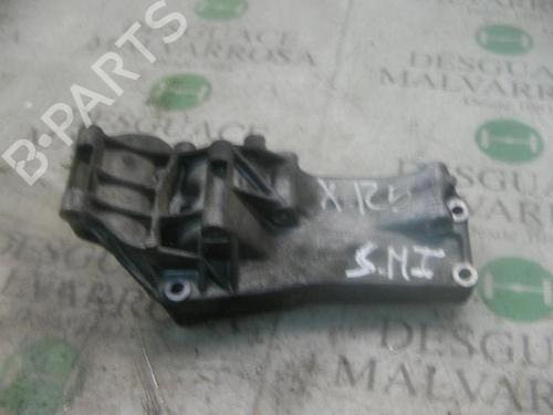 Used Engine mount Engine mount VW VENTO (1H2) 1.6 (75 hp) 9085383 9085383