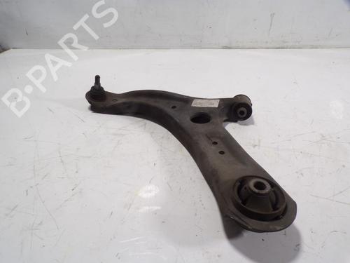 Used Left front suspension arm HYUNDAI i20 II (GB, IB) [2014-2021]  8513827