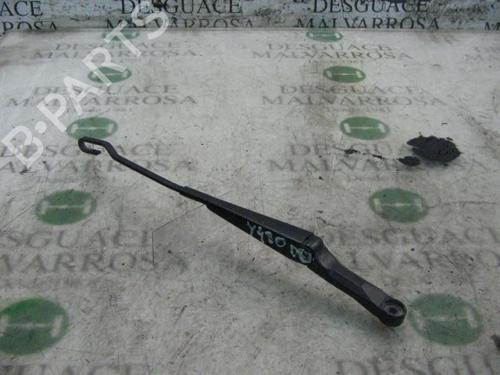 Used Front windshield wiper arm SEAT IBIZA II (6K1) 1.9 TDI (90 hp) 3791043