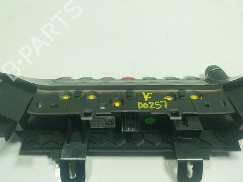 Switch PEUGEOT 208 II (UB_, UP_, UW_, UJ_) e-208 | BP19134068I30 