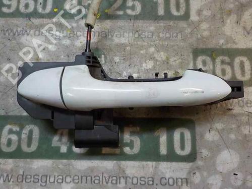 Used Rear right exterior door handle Rear right exterior door handle KIA CEE'D (JD) 1.4 CRDi 90 (90 hp) 3858367 3858367