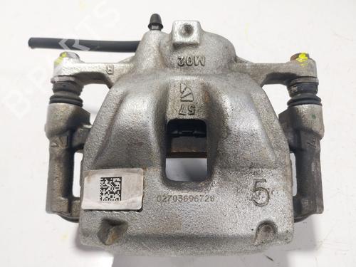 Used Right front brake caliper Right front brake caliper TOYOTA COROLLA Hatchback (_E21_, _EA1_, _EH1_) 1.8 Hybrid (ZWE211) (98 hp) 33534688 33534688