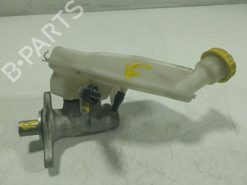 Used Brake master cylinder Brake master cylinder CITROËN C3 III (SX) 1.2 VTi 82 (82 hp) 18056177 18056177