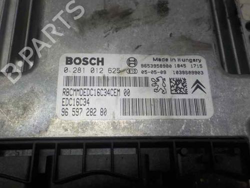 Engine control unit (ECU) PEUGEOT 407 (6D_) 1.6 HDi 110 (6D9HZC, 6D9HYC) | BP4472268M57 