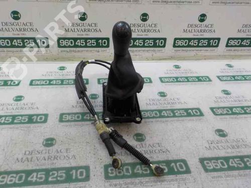Used Manual gearbox selector Manual gearbox selector DACIA SANDERO II 1.0 SCe 75 (B8JC, B8JD) (73 hp) 7412003 7412003